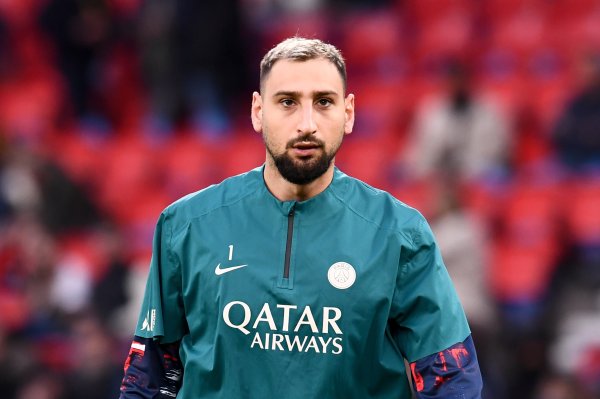 Romano: Donaruma chuẩn bị kiểm tra y tế ở Ý và đến Manchester sau cuộc thi quốc tế